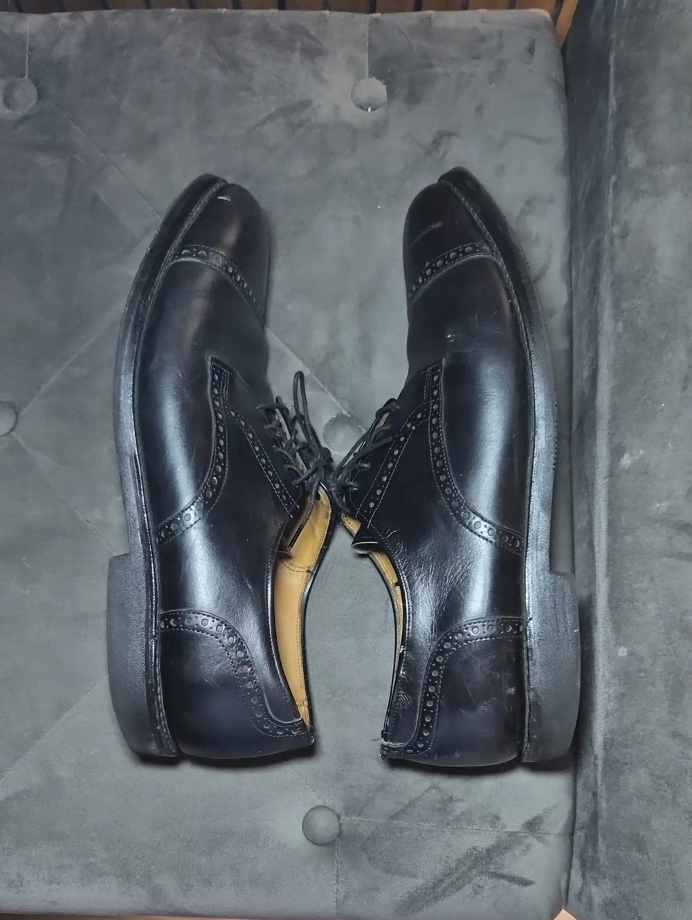 Allen Edmonds Classic Black Leather Cap-Toe Oxford Dress Shoes for Men 12